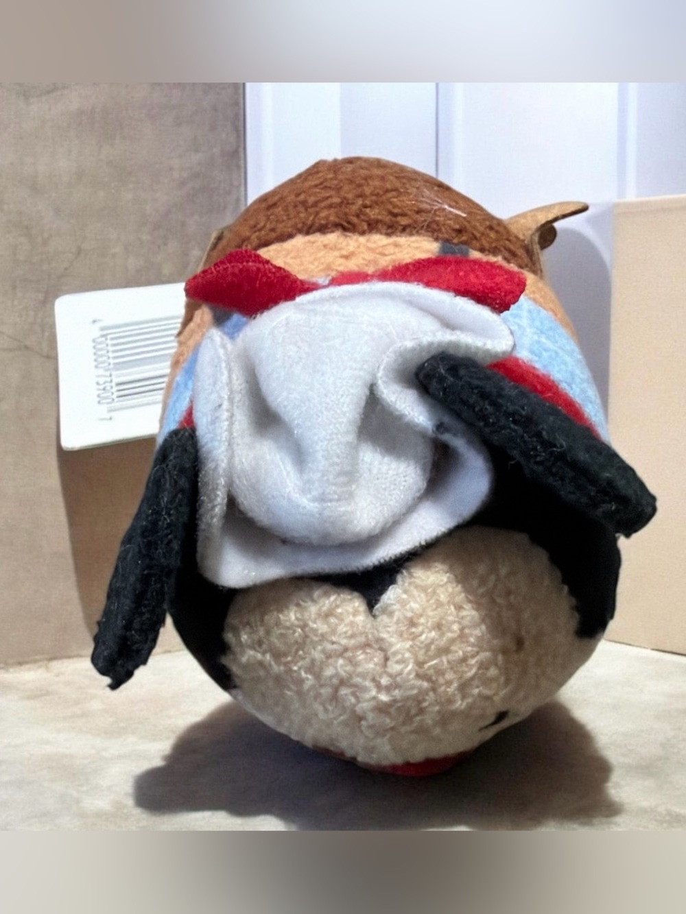 Disney Tsum Tsum Plush Set - Black, Teal, Yellow, Red Accents - Picture 2 of 6